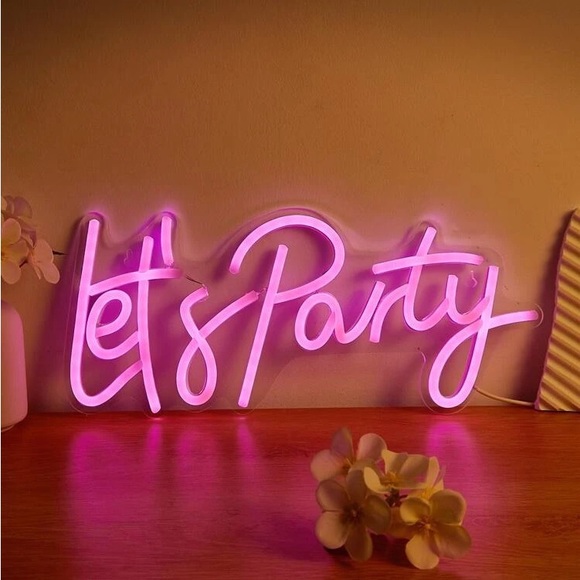 Let’s Party 1pc Slogan Shaped LED Neon Light - Picture 4 of 6